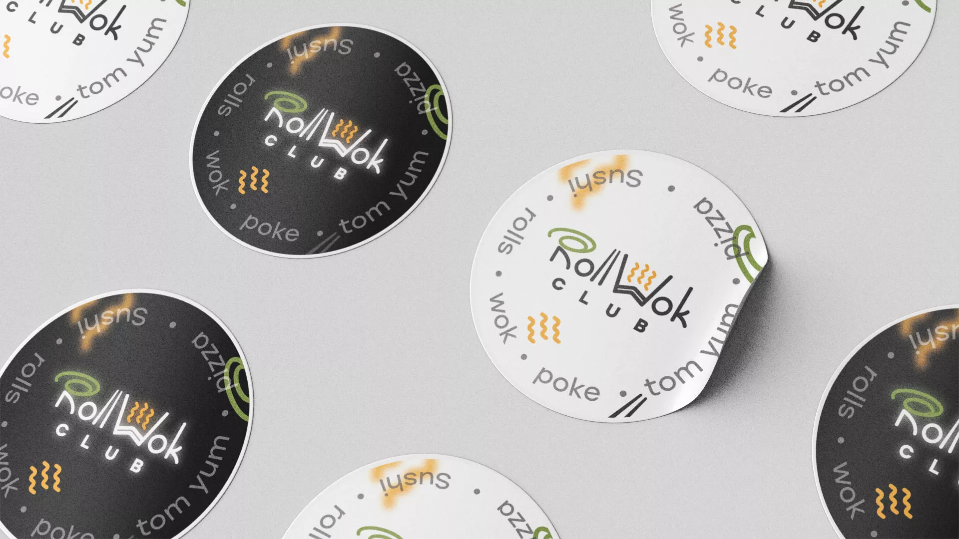 Разработка наклеек для суши-бара «Roll Wok Club» в Среднеколымске